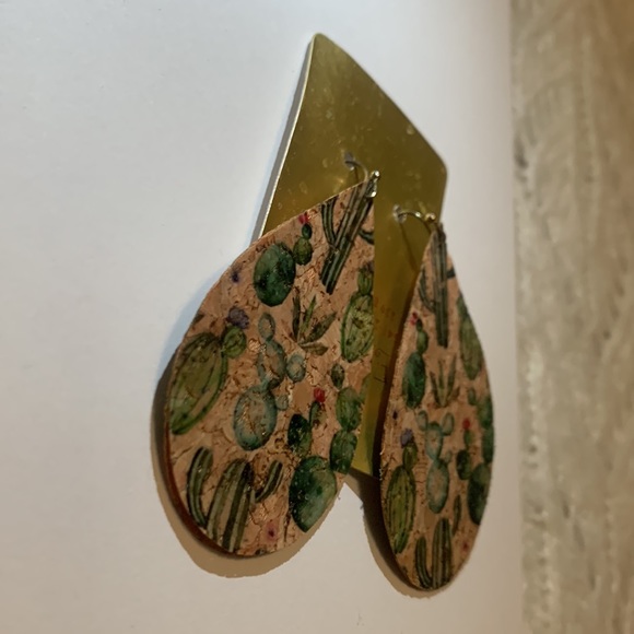 Cactus Earrings. 1.5 in. long, 1 in. wide. - Picture 3 of 3